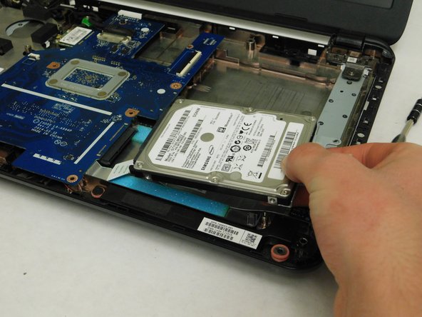 HP 15-R263DX RAM Replacement: crwdns2935265:011crwdnd2935265:02crwdnd2935265:02crwdne2935265:0