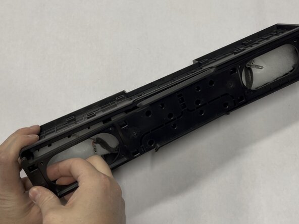 Razer Leviathan V2 X Disassembly Guide, Remove inner frame: crwdns2935265:07crwdnd2935265:01crwdnd2935265:03crwdne2935265:0