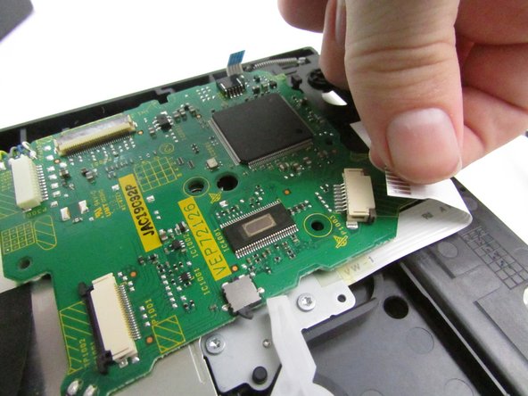 Nintendo Wii 2011 DVD Reader Data Cable Replacement: crwdns2935265:023crwdnd2935265:03crwdnd2935265:03crwdne2935265:0