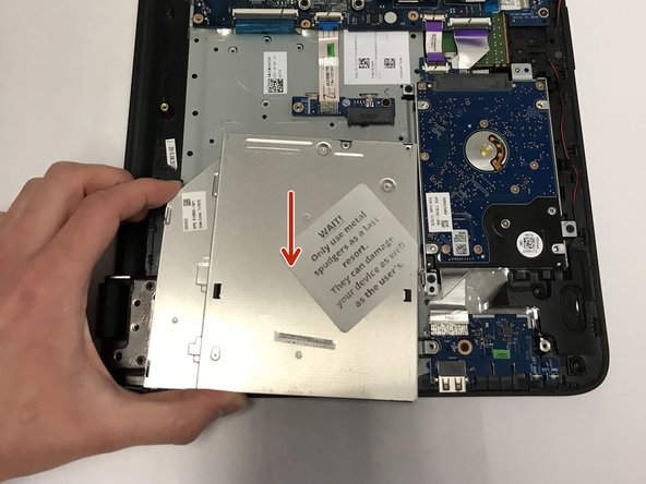 HP 15-ac121dx Motherboard Replacement, CD Compartment: crwdns2935265:011crwdnd2935265:02crwdnd2935265:03crwdne2935265:0