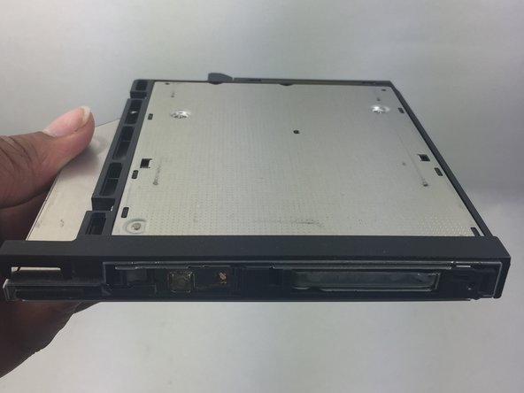 Toshiba Satellite R15-S829 Disk Drive Replacement: crwdns2935265:05crwdnd2935265:02crwdnd2935265:02crwdne2935265:0