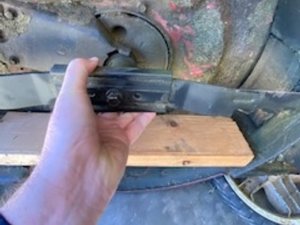 Lawn mower discount blade bolt removal