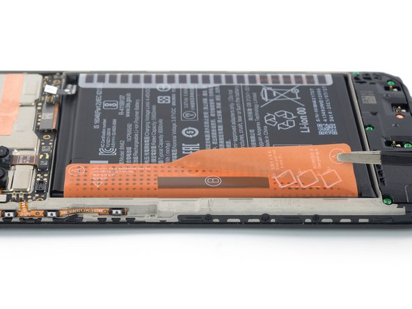 Xiaomi Redmi Note 9T Screen Replacement, Peel off the battery pull-tabs: crwdns2935265:017crwdnd2935265:02crwdnd2935265:03crwdne2935265:0