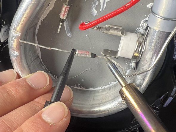 Mr. Coffee 5-Cup Mini Brew Thermal Fuse Replacement: crwdns2935265:08crwdnd2935265:02crwdnd2935265:03crwdne2935265:0