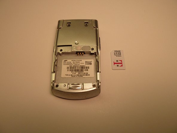 Samsung SGH-T639 Keypad Replacement, SIM Card: crwdns2935265:03crwdnd2935265:03crwdnd2935265:03crwdne2935265:0