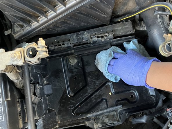 1998-2001 Nissan Altima Battery Replacement: crwdns2935265:05crwdnd2935265:02crwdnd2935265:03crwdne2935265:0