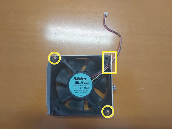 Projector NEC VT660 Disassembly, Removing fan: crwdns2935265:04crwdnd2935265:03crwdnd2935265:03crwdne2935265:0