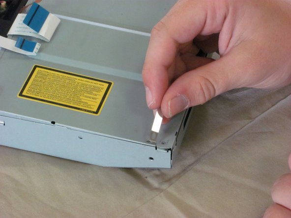 Playstation 3 Optical Drive Replacement: crwdns2935265:09crwdnd2935265:03crwdnd2935265:03crwdne2935265:0