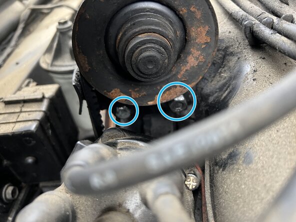 Chevy Corvair Fan Belt Replacement: crwdns2935265:03crwdnd2935265:01crwdnd2935265:02crwdne2935265:0