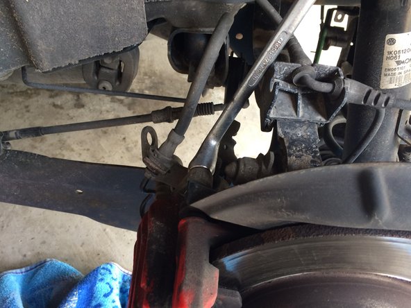 Golf 6 TDI brake pads front and rear Replacement, Brakes behind: crwdns2935265:06crwdnd2935265:02crwdnd2935265:03crwdne2935265:0