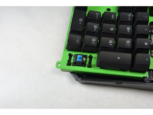 Accessing LEDs and Switches in Razer Blackwidow Ultimate 2013: crwdns2935265:07crwdnd2935265:03crwdnd2935265:03crwdne2935265:0