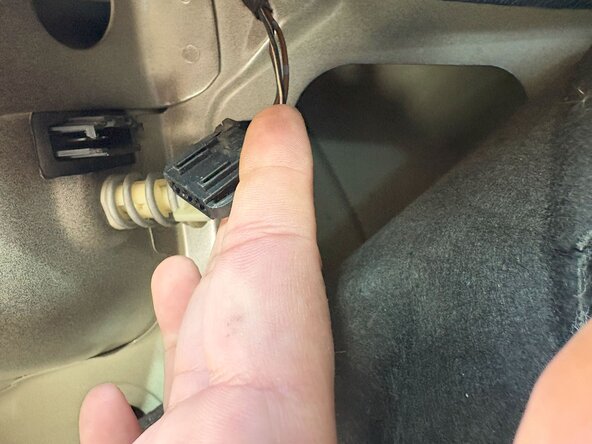 2012 Volkswagen Golf Rear Blinker Bulb Replacement: crwdns2935265:02crwdnd2935265:03crwdnd2935265:03crwdne2935265:0