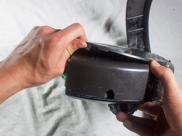 iRobot Roomba 551 Faceplate Replacement, Faceplate: crwdns2935265:011crwdnd2935265:03crwdnd2935265:03crwdne2935265:0