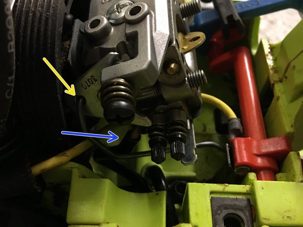 2055 Poulan Chainsaw Carburetor Seal Replacement, Reinstalling the carburetor: crwdns2935265:09crwdnd2935265:03crwdnd2935265:03crwdne2935265:0