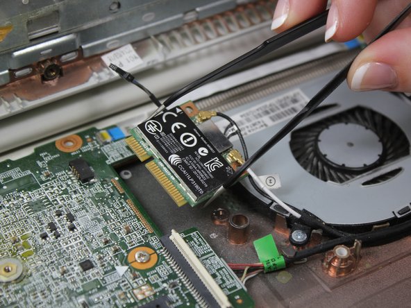 HP Chromebook 14-q063cl Motherboard Replacement: crwdns2935265:09crwdnd2935265:03crwdnd2935265:03crwdne2935265:0