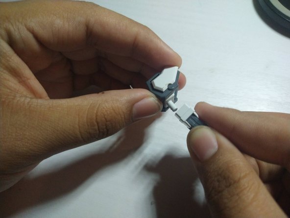 How to Repair Loose Joints in Gunpla Figures: crwdns2935265:03crwdnd2935265:02crwdnd2935265:03crwdne2935265:0
