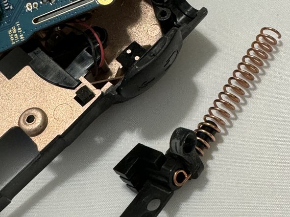 Motorola CLS1410 Antenna Replacement: crwdns2935265:09crwdnd2935265:03crwdnd2935265:03crwdne2935265:0