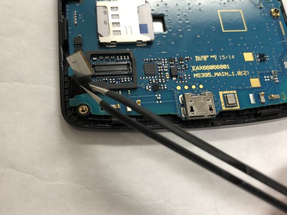 LG Optimus F60 Motherboard Replacement: step 6, image 2 of 3