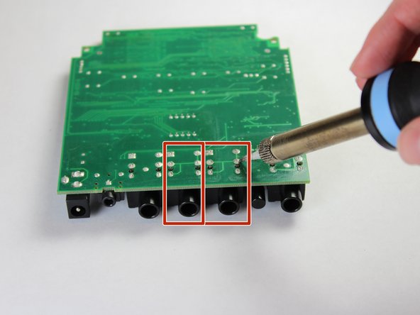 DigiTech RP70 Input/Output ¼” Ports  Replacement, Input/Output ¼” Ports: crwdns2935265:05crwdnd2935265:02crwdnd2935265:02crwdne2935265:0