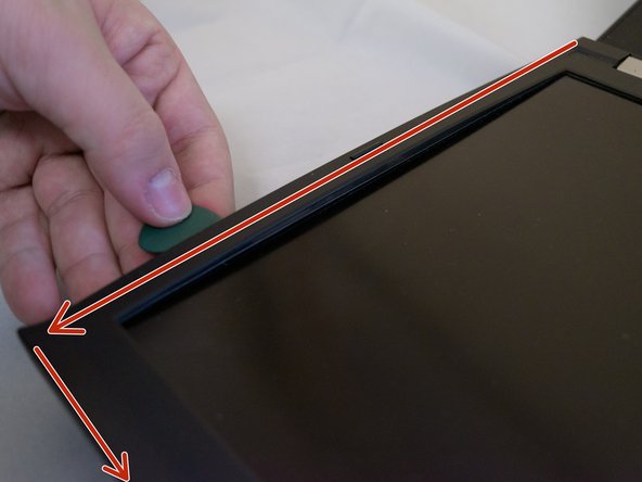 Lenovo ThinkPad T530 Display Replacement, Prying off the Bezel: stap 0, afbeelding 2 van 3