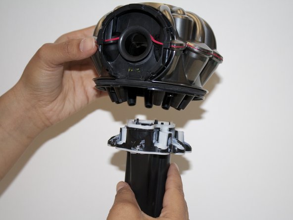 Dyson DC58 Cyclone Replacement: crwdns2935265:010crwdnd2935265:02crwdnd2935265:02crwdne2935265:0