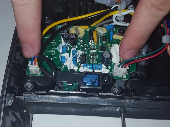 Shark Rocket HV381 Motor Replacement: crwdns2935265:011crwdnd2935265:03crwdnd2935265:03crwdne2935265:0