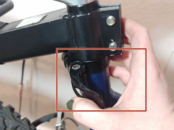 How to Replace a Bike Saddle When You Have a Rear Bike Rack: étape 11, image 1 de 2