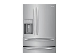 Frigidaire Refrigerator FFHT2131Q*