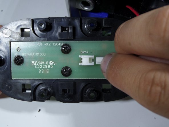 Logitech UE Boombox Speaker Grille Replacement: crwdns2935265:08crwdnd2935265:02crwdnd2935265:02crwdne2935265:0