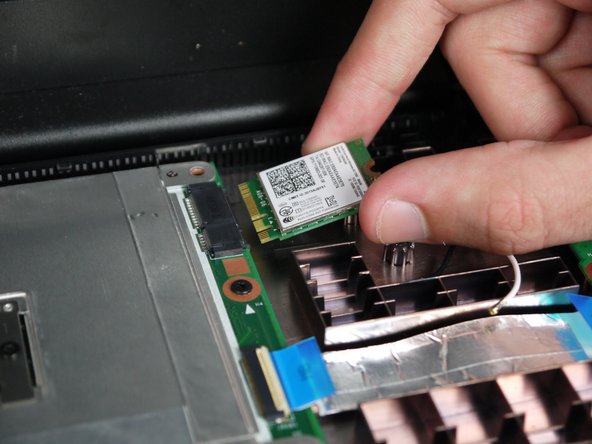 Asus Chromebook C300MA-EDU LAN Card Replacement: Schritt 9, Bild 2 von 2