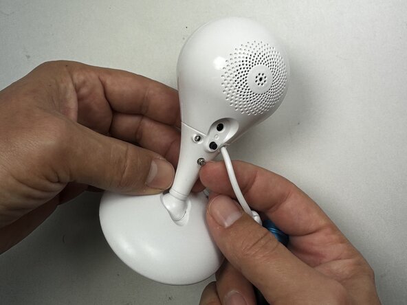 CamPark BM20 Camera Replacement Guide, Swivel Base: crwdns2935265:01crwdnd2935265:02crwdnd2935265:03crwdne2935265:0