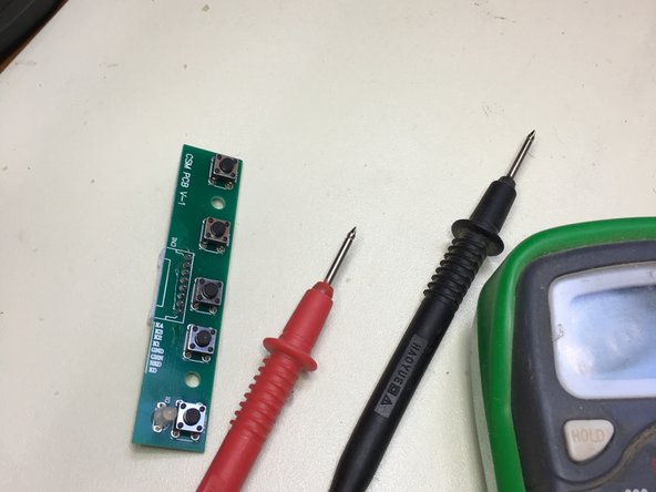 How to build a display using a iMac: step 9, image 1 of 3
