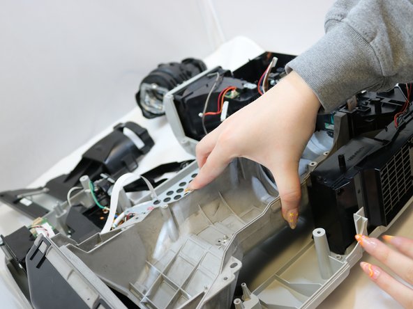 Epson Powerlite 460 Fan Replacement, Fan: crwdns2935265:013crwdnd2935265:02crwdnd2935265:02crwdne2935265:0