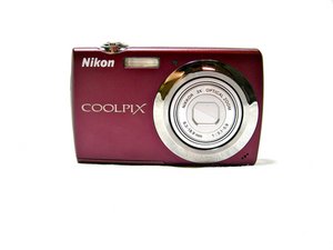 Nikon Coolpix S220 10 Megapixel Compact Camera, Plum 