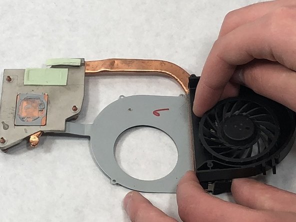 Dell Vostro 3550 Fan Replacement: crwdns2935265:023crwdnd2935265:02crwdnd2935265:03crwdne2935265:0