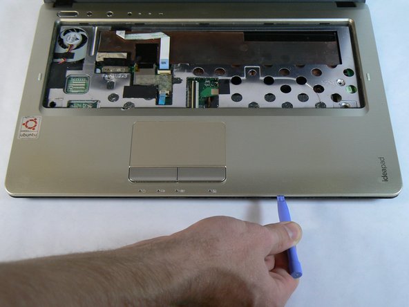 Lenovo IdeaPad U350 Fan Replacement: crwdns2935265:010crwdnd2935265:02crwdnd2935265:03crwdne2935265:0