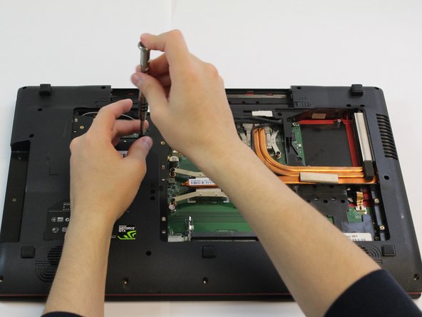 MSI GE70 2PE Apache Pro Touchpad Replacement: crwdns2935265:08crwdnd2935265:03crwdnd2935265:03crwdne2935265:0