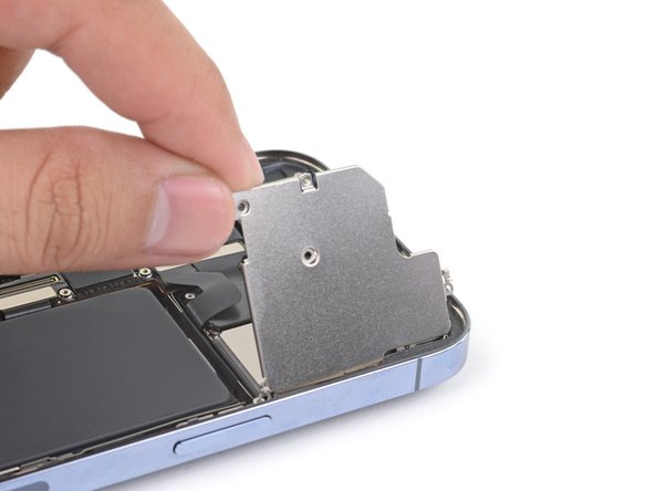 iPhone 13 Pro Max Rear-Facing Camera Replacement
