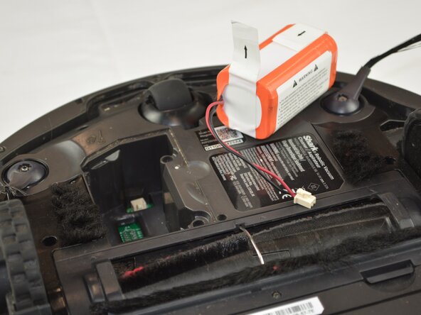 Shark RV912 EZ Battery Replacement: step 3, image 3 of 3