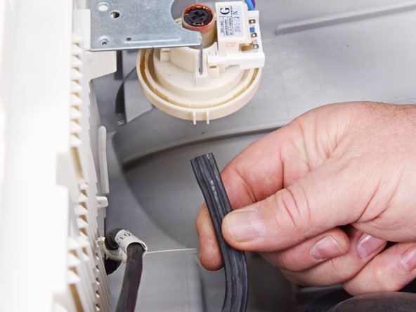 LG Front Load Washing Machine Pressure Sensor Replacement: crwdns2935265:06crwdnd2935265:02crwdnd2935265:02crwdne2935265:0