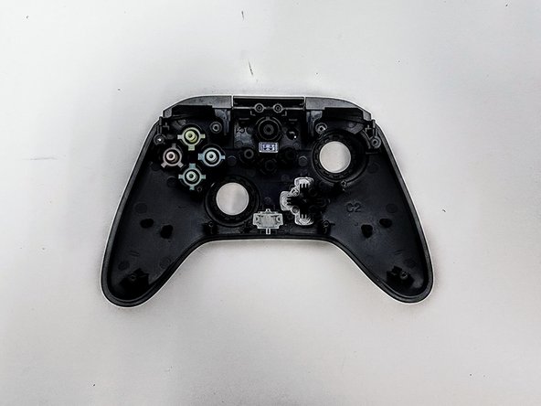 PowerA Enhanced 1516953-01 Front Case Replacement, ABXY Buttons: 步骤 3 中的图像 2，3