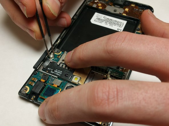 LG Optimus L9 P769 Antenna Replacement: crwdns2935265:05crwdnd2935265:02crwdnd2935265:03crwdne2935265:0