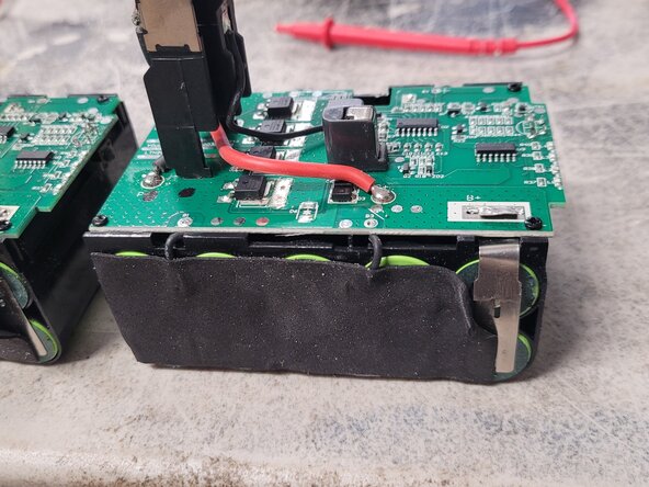 Ryobi One plus 18V Li-ion Battery (130501002) Technique: crwdns2935265:02crwdnd2935265:01crwdnd2935265:03crwdne2935265:0