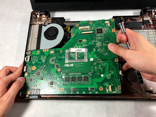 Asus Z54C-JS31 Motherboard Replacement: crwdns2935265:015crwdnd2935265:03crwdnd2935265:03crwdne2935265:0