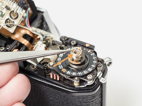Pentax ME Super Top Cover Removal: stap 0, afbeelding 2 van 2