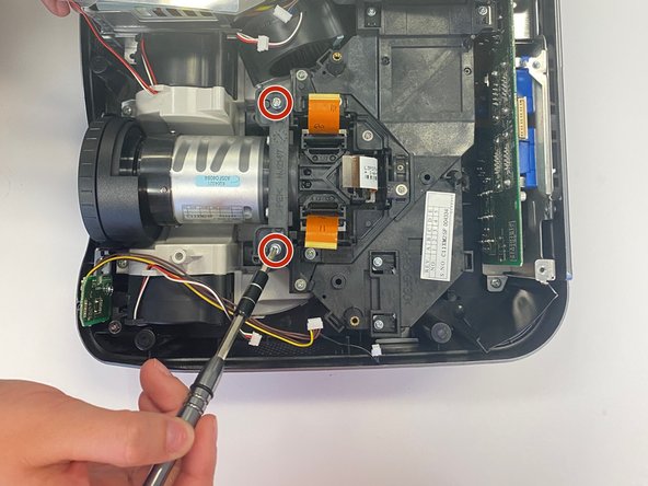 Hitachi CP-X440 Lens Replacement: crwdns2935265:09crwdnd2935265:02crwdnd2935265:03crwdne2935265:0