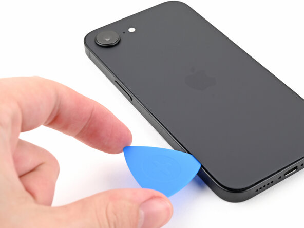 iPhone 16e Battery Replacement