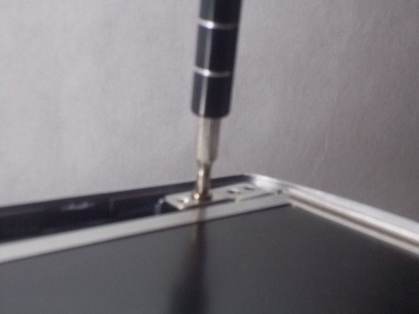 HP Pavilion ze5000 Screen Replacement: crwdns2935265:010crwdnd2935265:02crwdnd2935265:03crwdne2935265:0