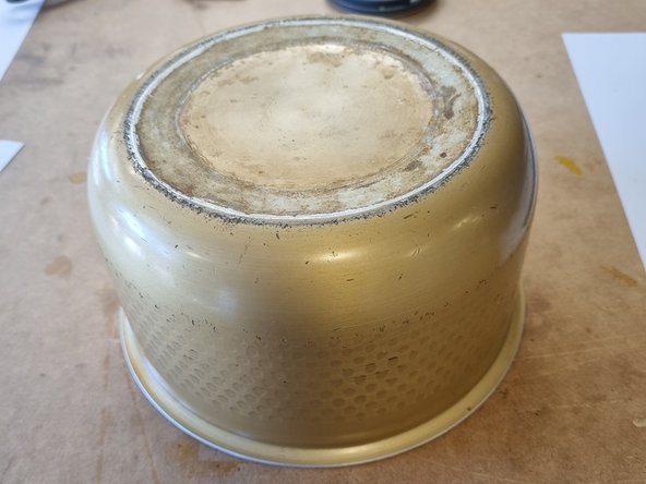 Midea FC307B Rice Cooker Teardown, Bowl: crwdns2935265:018crwdnd2935265:02crwdnd2935265:02crwdne2935265:0