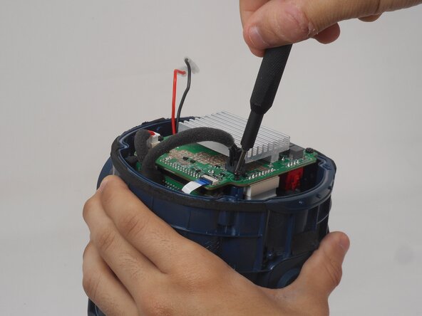 JBL Xtreme 4 Motherboard Replacement, Motherboard: crwdns2935265:011crwdnd2935265:02crwdnd2935265:02crwdne2935265:0